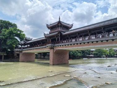 平乐古镇廊桥